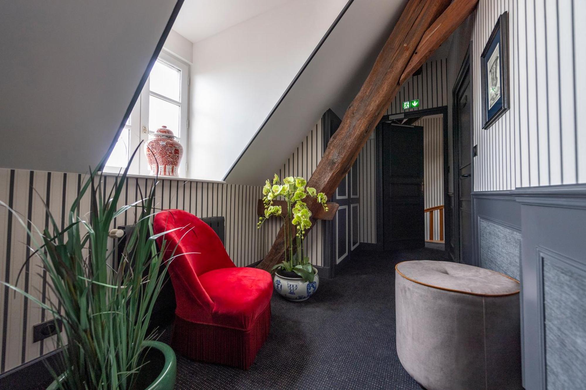 Hotel De La Poste Avallon Extérieur photo